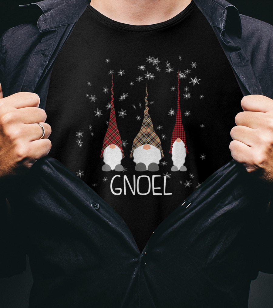 Funny Christmas Gnoel Gnomes With Plaid Hats And Snowflakes T-Shirt