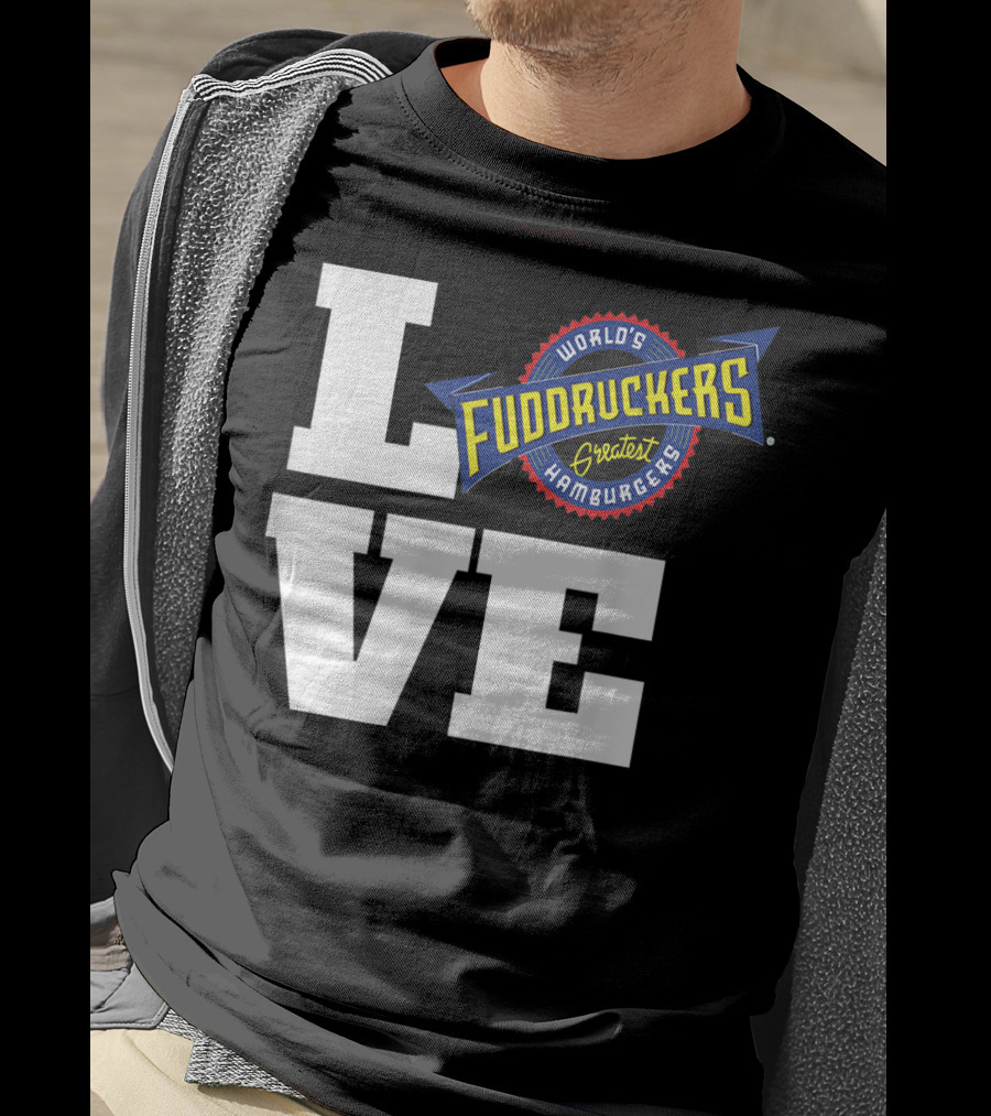 LOVE World's Greatest Hamburgers Fuddruckers T-Shirt