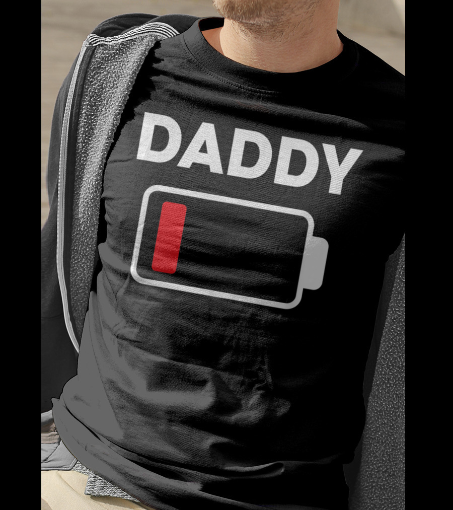Daddy Low Battery Christmas Family Matching T-Shirt