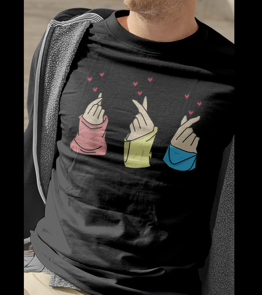 Oppa Korean Finger Heart Sign Cute Kpop Aesthetic With Colorful Sweaters T-Shirt