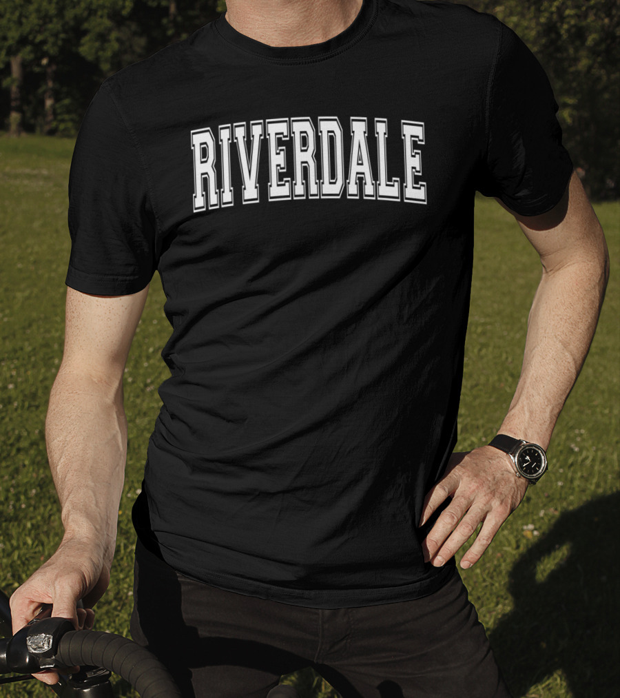Riverdale Ga Georgia Usa Vintage Sports Riverdale Arch Text T-Shirt