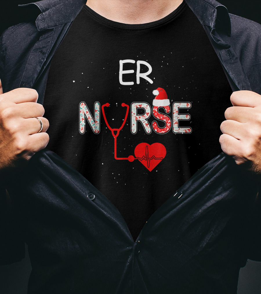 ER Nurse Christmas Santa Hat Stethoscope Heart Xmas Nursing T-Shirt