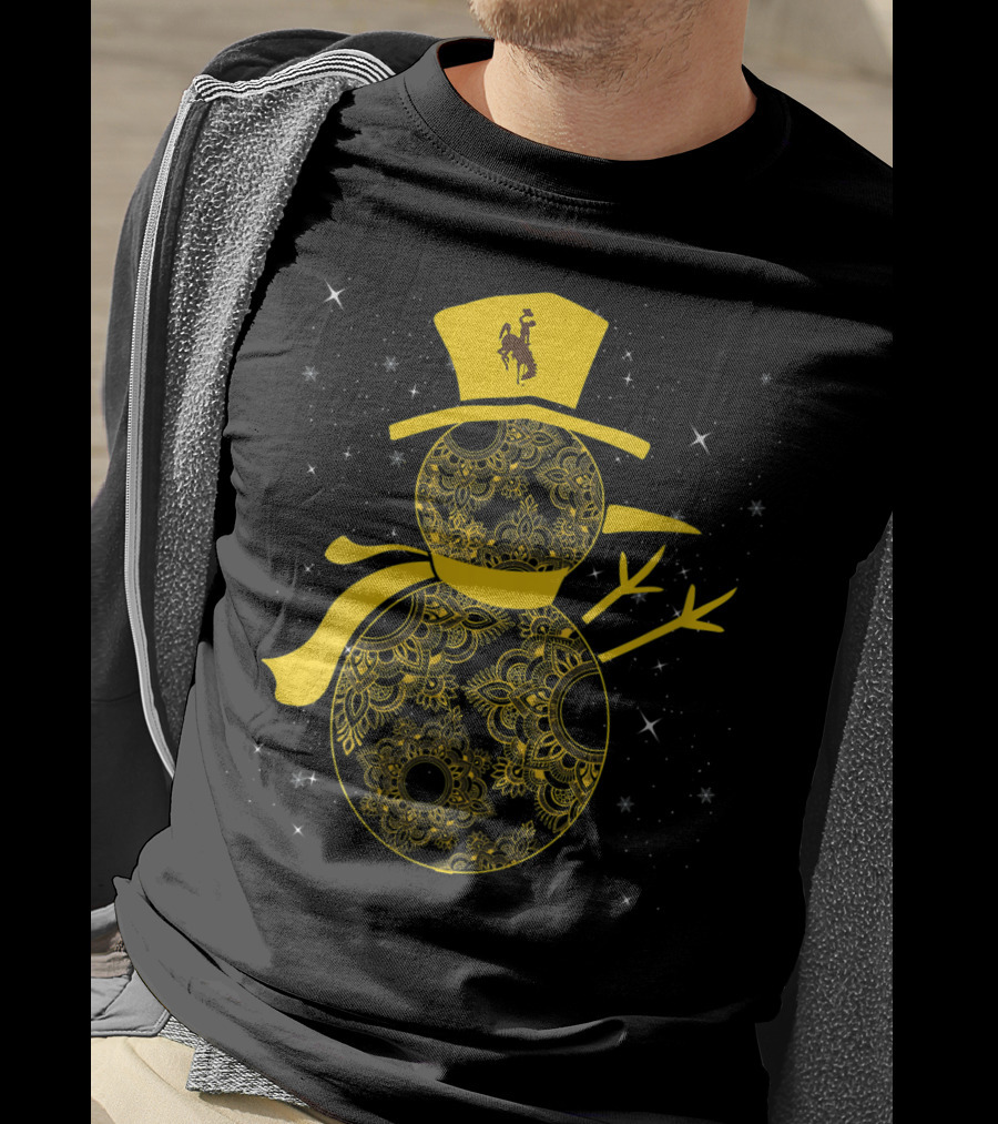 Wyoming Cowboys Mandala Snowman With Cowboy Hat T-Shirt