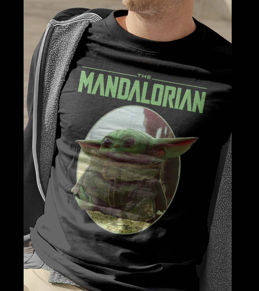 The Mandalorian The Child Star Wars Circle T-Shirt