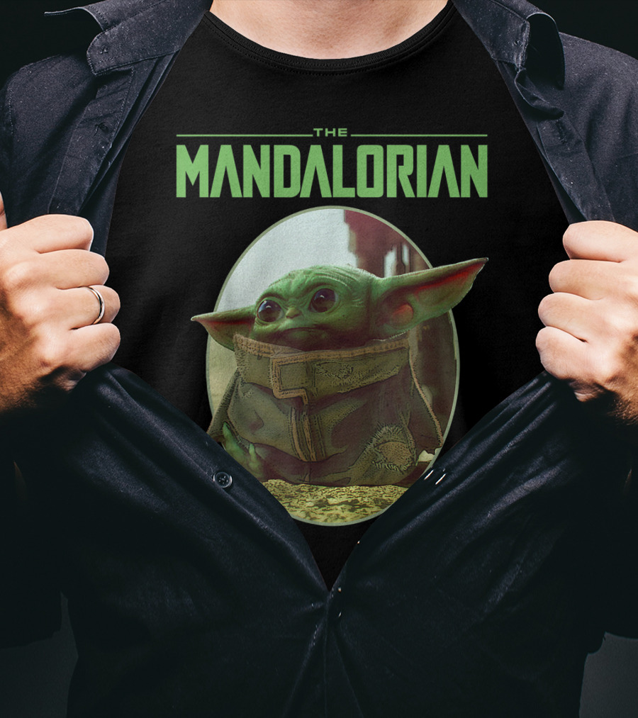 The Mandalorian The Child Star Wars Circle T-Shirt