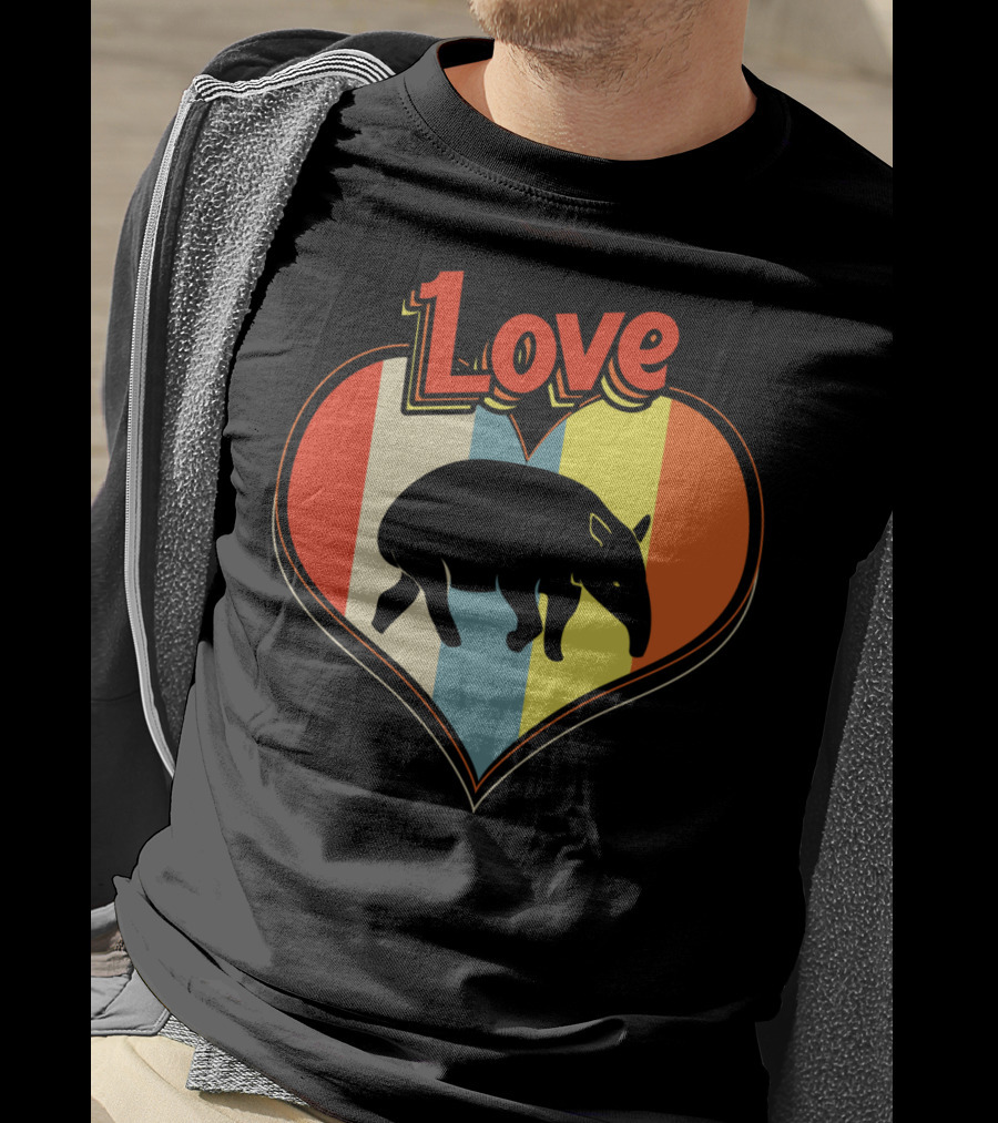 Love Heart Tapir Vintage Stripe T-Shirt