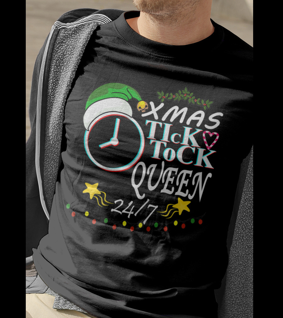 XMAS Tick Tock Queen 24/7 T-Shirt