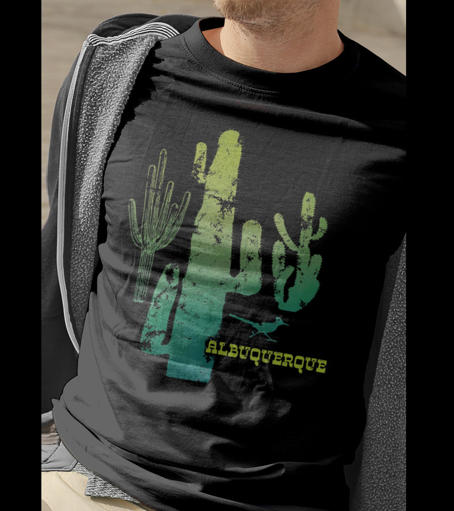 Albuquerque New Mexico Desert Cactus And Roadrunner T-Shirt