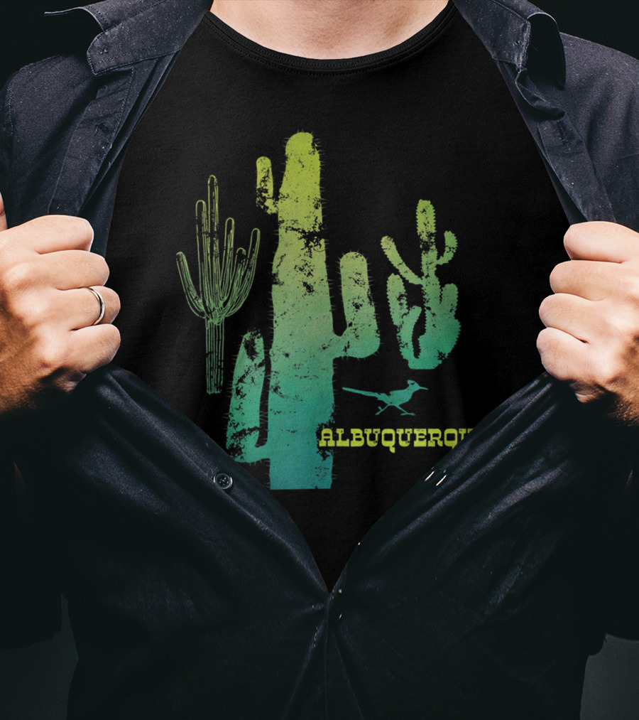 Albuquerque New Mexico Desert Cactus And Roadrunner T-Shirt