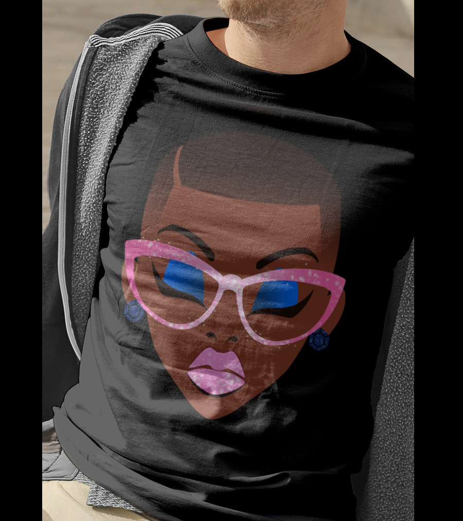 Beautiful Afro Black Girl With Natural Hair Pink Sparkle Glasses T-Shirt