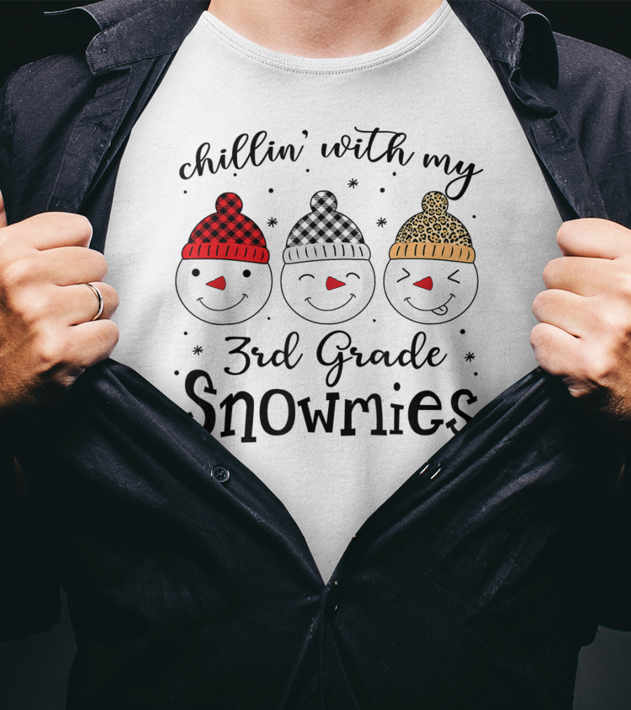 Chillin' With My 3rd Grade Snowmies Snowman Faces With Patterned Hats T-Shirt