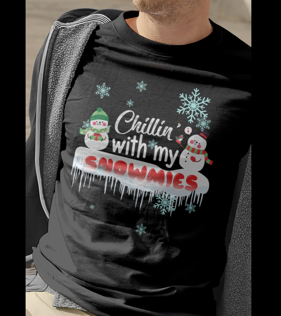 Chillin' With My Snowmies Cute Snowman Smoking Pipe And Snowflakes T-Shirt