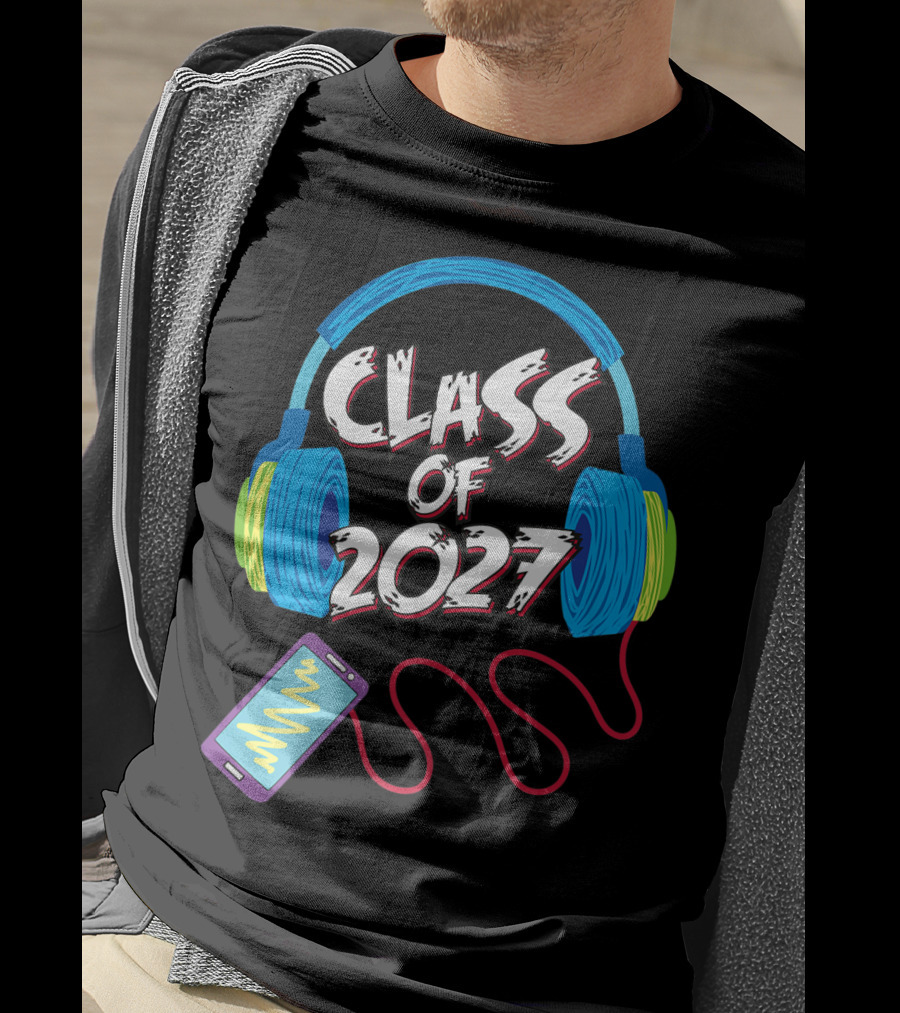 Class Of 2027 Headphones Smartphone 5th Grade Boy Girl T-Shirt