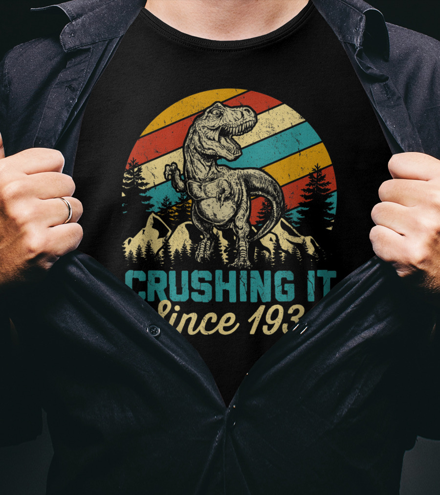 Crushing It Since 1931 Dinosaur 89Th Years Old Birthday Boy T-Shirt