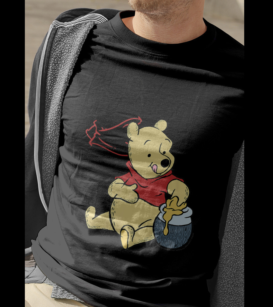 Disney Winnie The Pooh Outline And Colored Character Sitting With Honey Jar T-Shirt