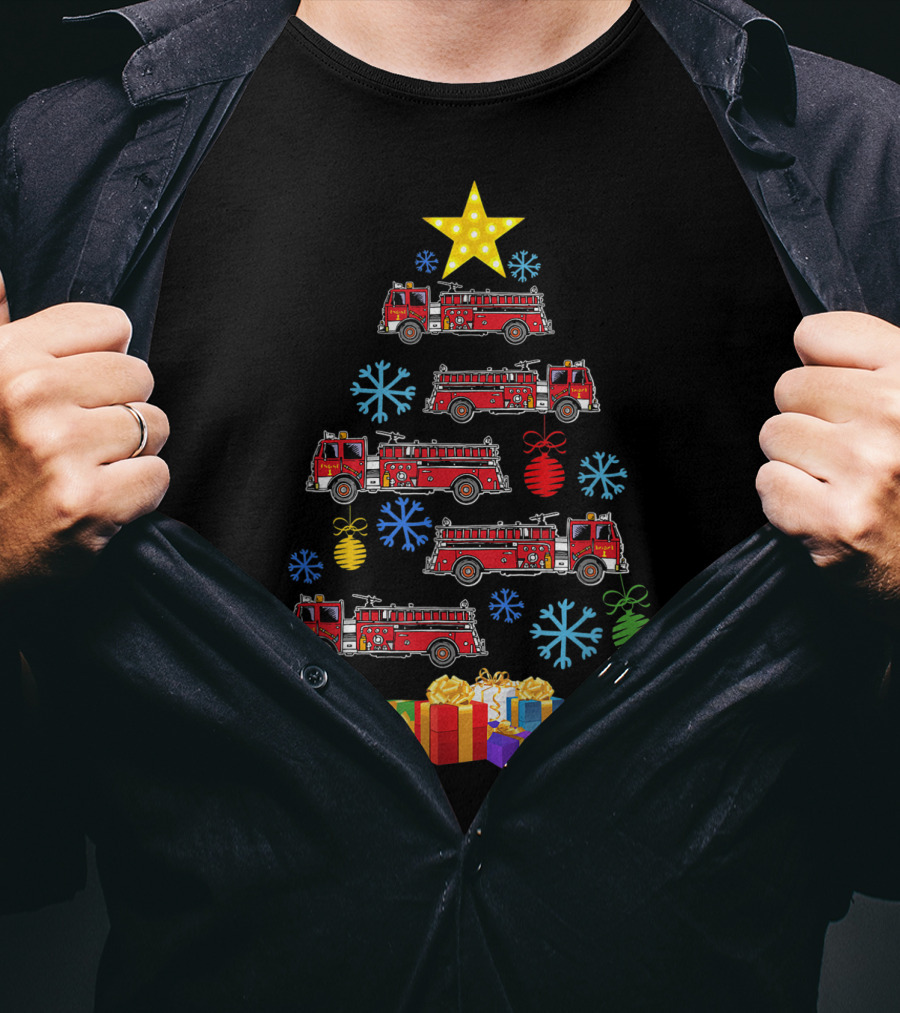 Firetruck Christmas Tree Xmas Firefighter Gifts Snowflakes Star T-Shirt