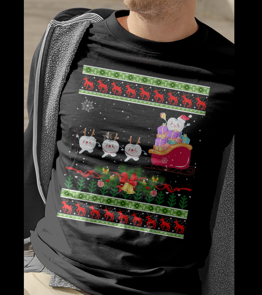 Funny Christmas Tree Dental Snowmen In Santa's Sleigh T-Shirt