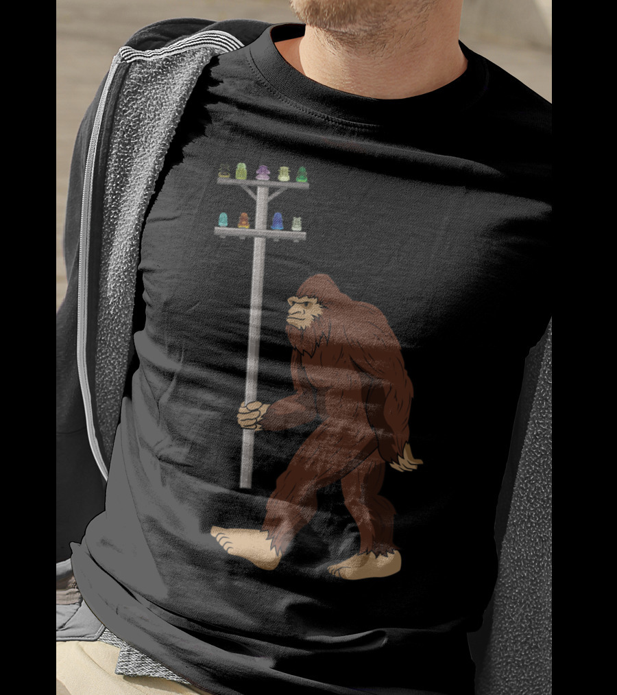 Bigfoot Collects Glass And Porcelain Figurines Enthusiastically T-Shirt
