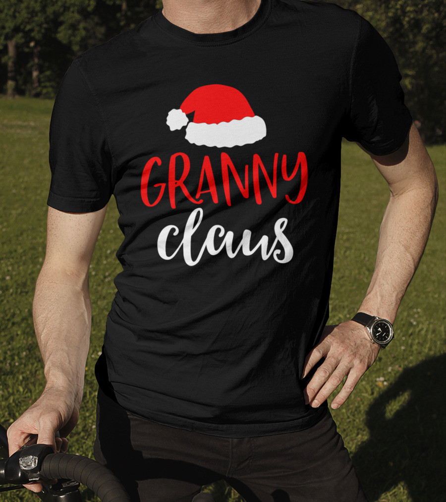 Granny Claus Christmas Santa Hat T-Shirt