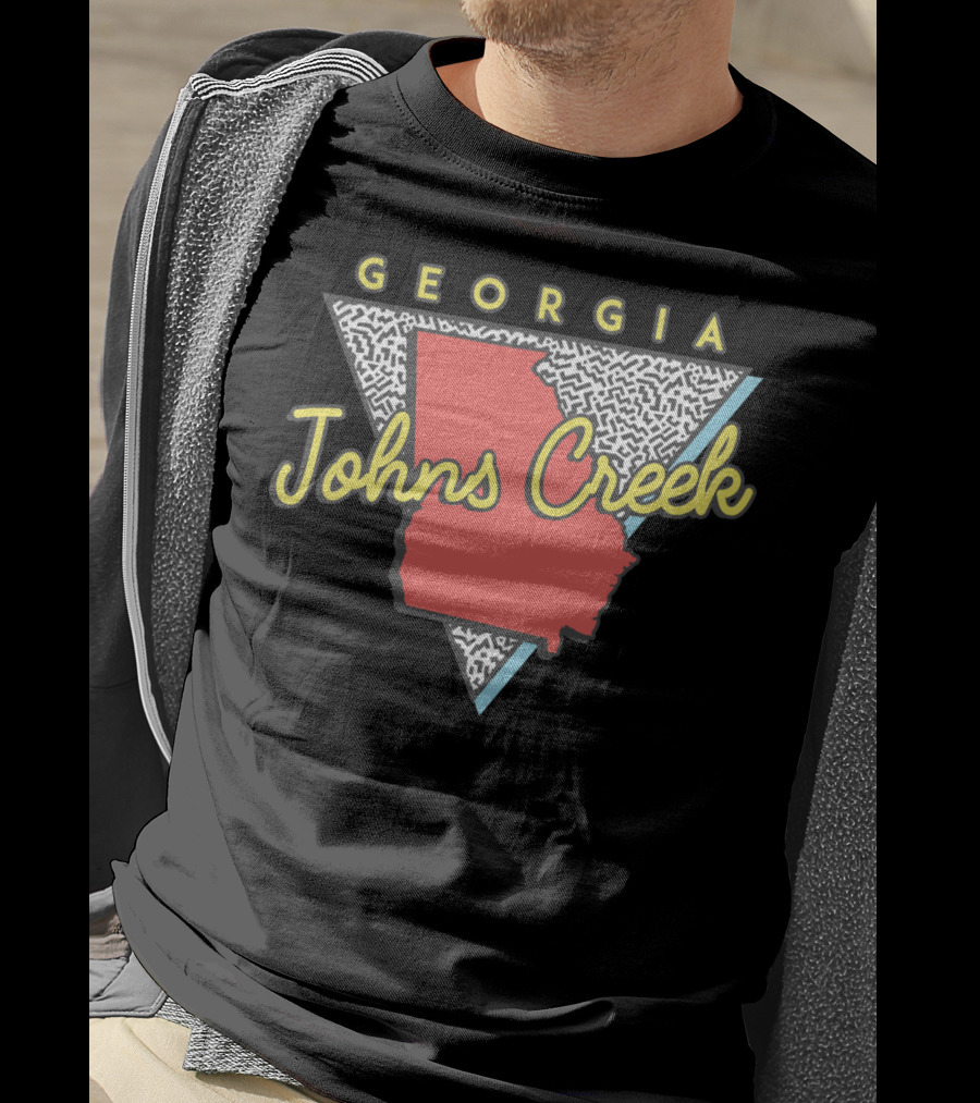 Johns Creek Georgia Retro Souvenir Design With Map T-Shirt