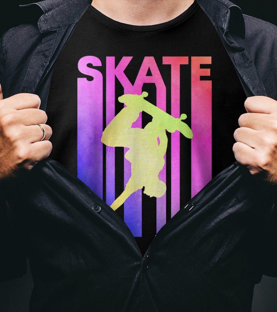 SKATE Retro Skateboard Backflip Vintage T-Shirt
