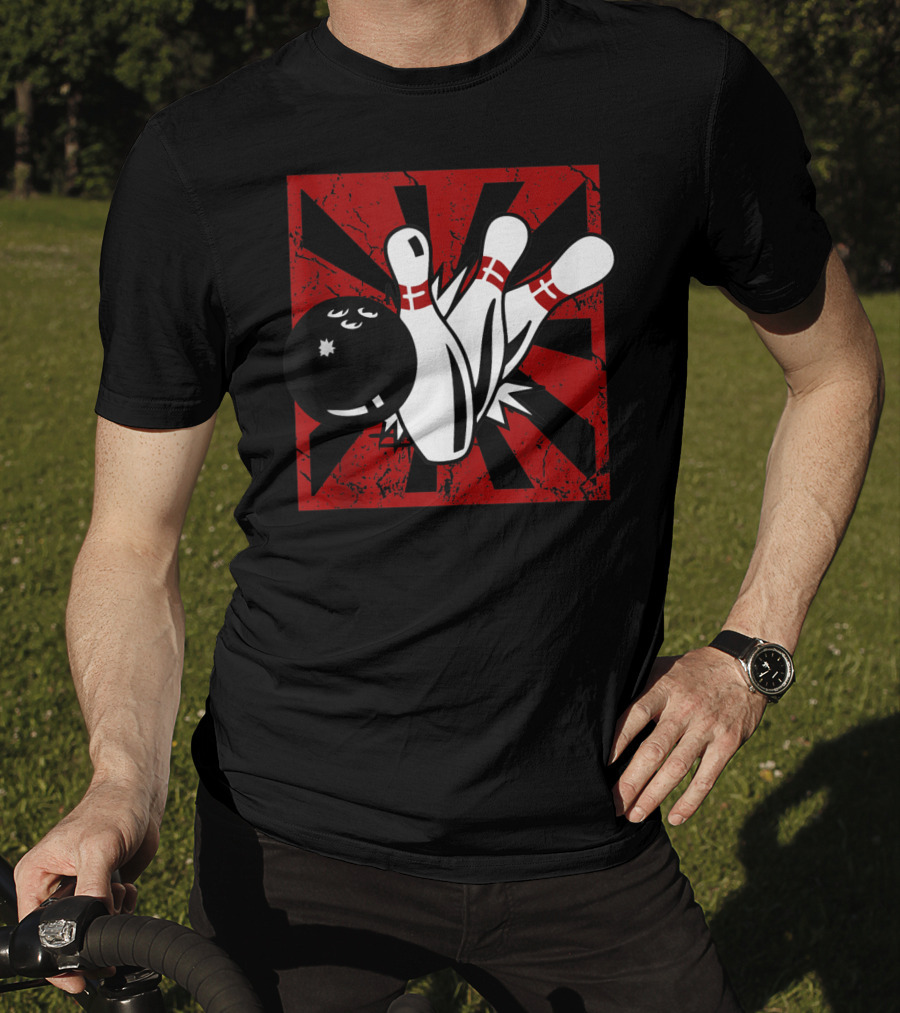 Retro Vintage Bowling Funny Striking Bowler Bowl Pins Explosion T-Shirt