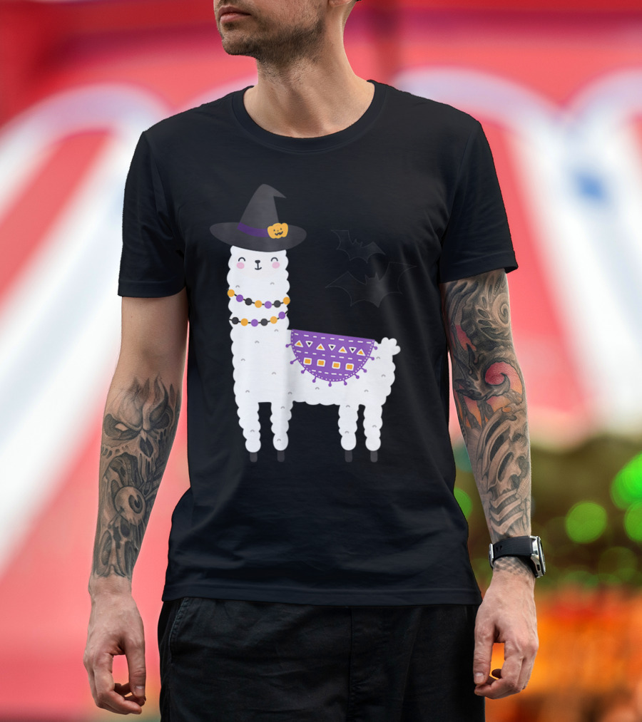 Funny Llama Alpaca Halloween Witch with Bats T-Shirt