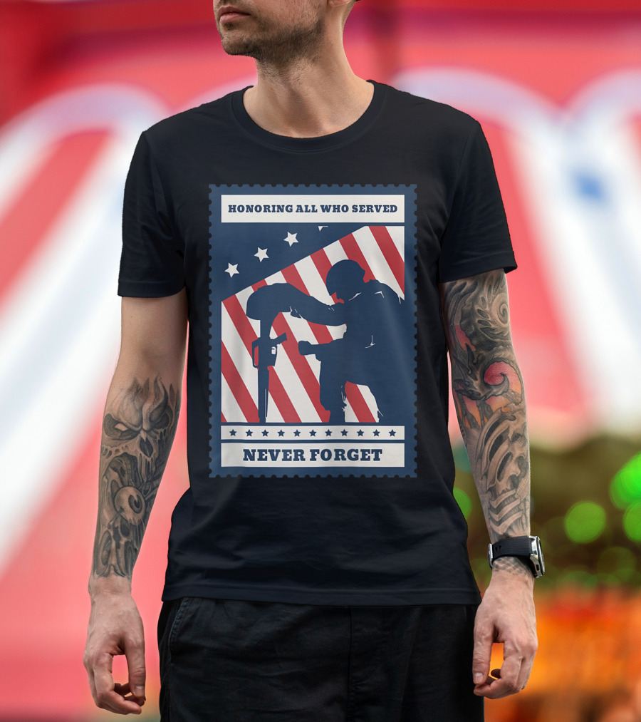 Honoring All Who Served Never Forget Veteran Soldier Kneeling with Red White and Blue Flag T-Shirt