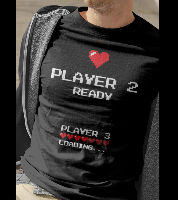 Player 2 Ready Player 3 Loading Gaming Baby Retro Hearts T-Shirt