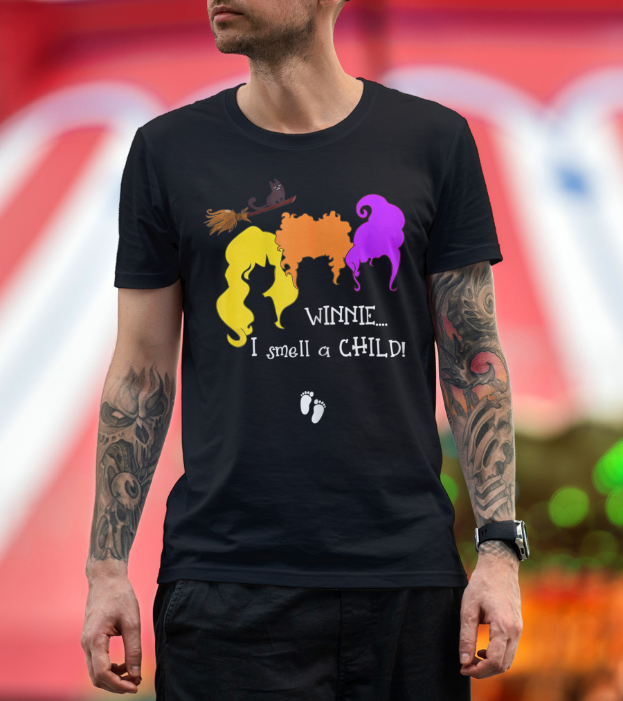 Winnie I Smell A Child Pregnancy Hocus Pocus Sanderson Sisters T-Shirt