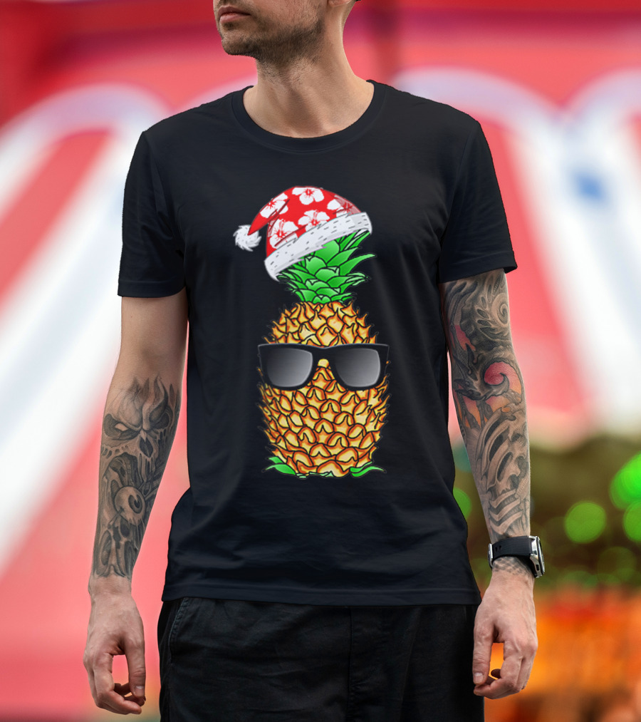 Santa Hat Sunglasses Pineapple Tropical Christmas Fun T-Shirt