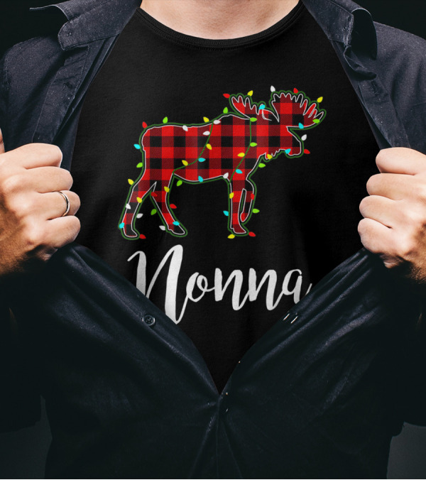Nonna Moose Red Plaid Xmas Lights T-Shirt