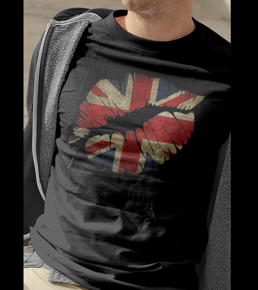 Britain Flag Union Jack Lips UK Kiss T-Shirt