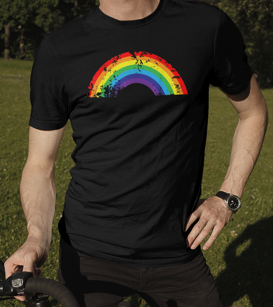 Cool Elegant Rainbow Vintage Retro 80's Style Rainbow T-Shirt