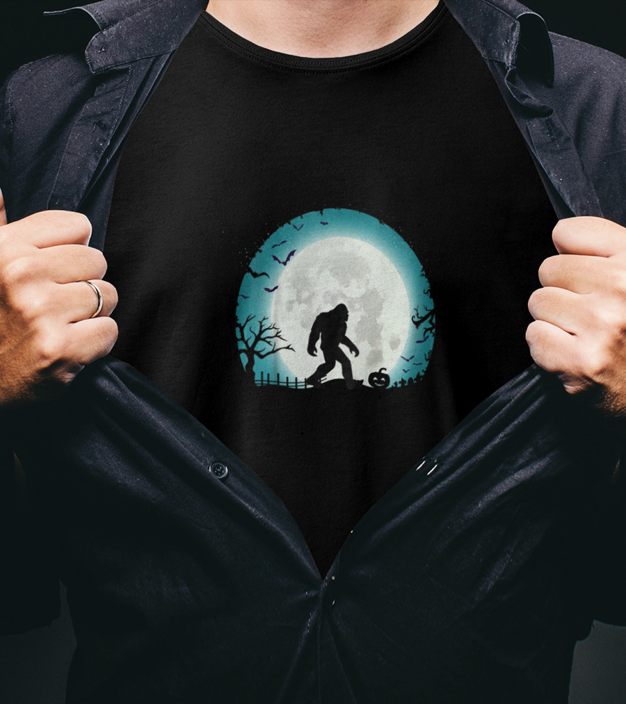 Halloween Bigfoot Silhouette With Full Moon And Bats Scene T-Shirt