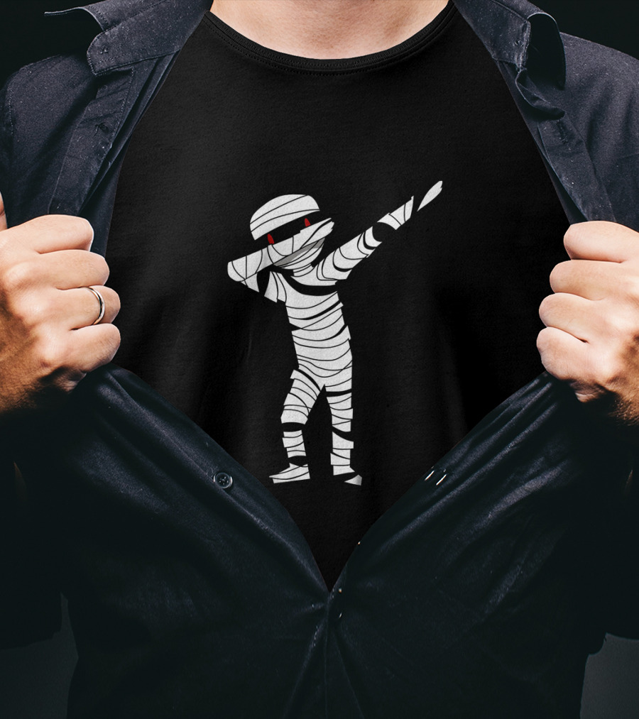Dabbing Mummy Halloween With Red-Eyed Bandage Costume T-Shirt