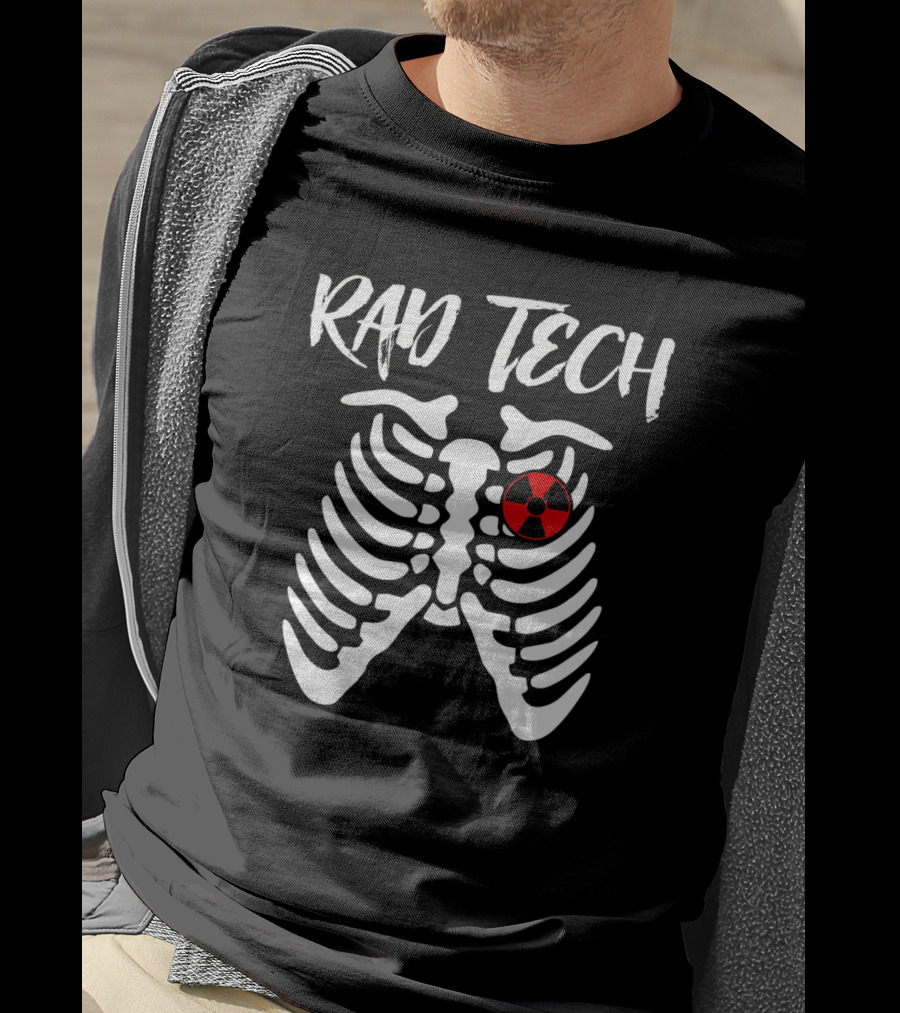 Rad Tech Skeleton Halloween Radiology X-Ray With Radiation T-Shirt