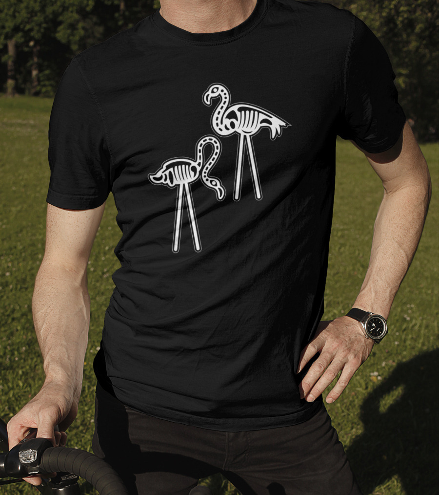 Flamingo Skeleton Funny Halloween Luau Party T-Shirt