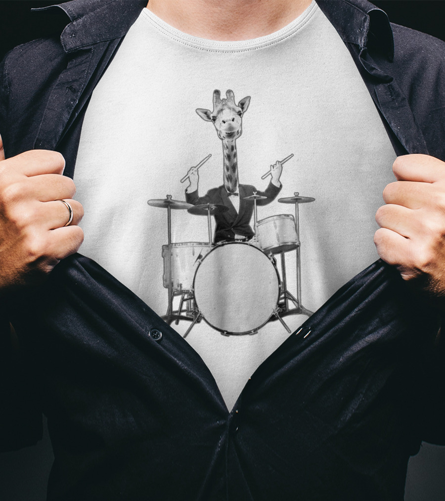 Funny Giraffe Drummer Drums Drumset Drumsticks T-Shirt