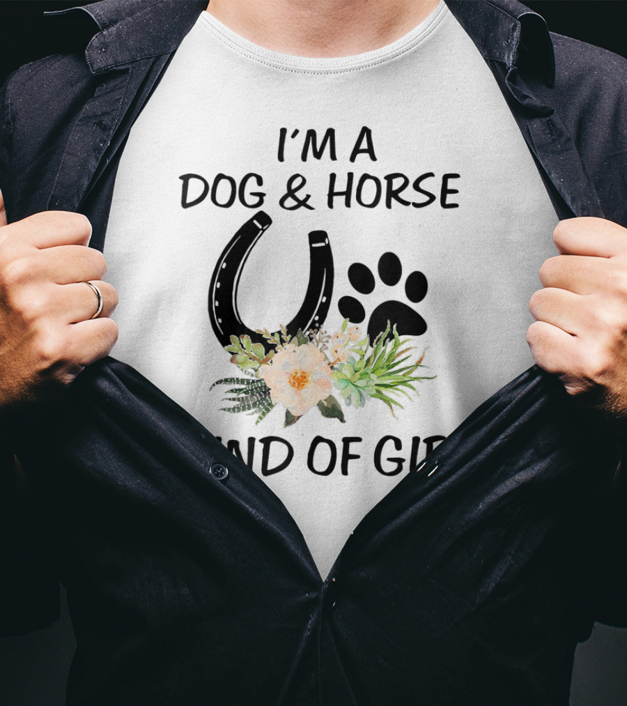 I'm A Dog And Horse Kind Of Girl Horseshoe Paw Flowers T-Shirt