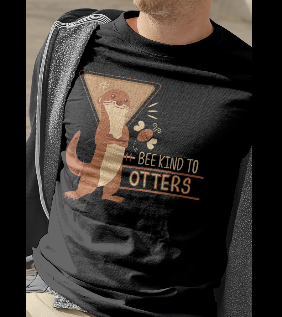 Bee Kind To Otters Otter With Bee And Geometric Background T-Shirt