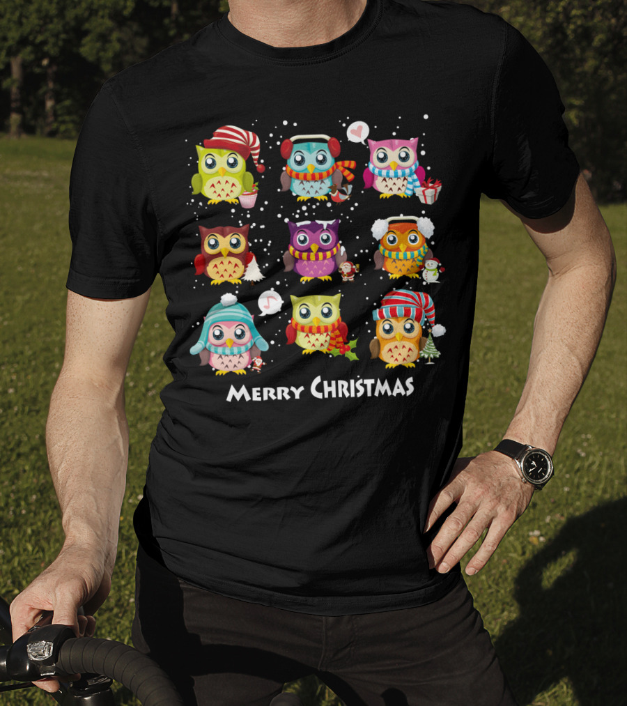 Merry Christmas Cute Owl Festive Holiday Scene T-Shirt