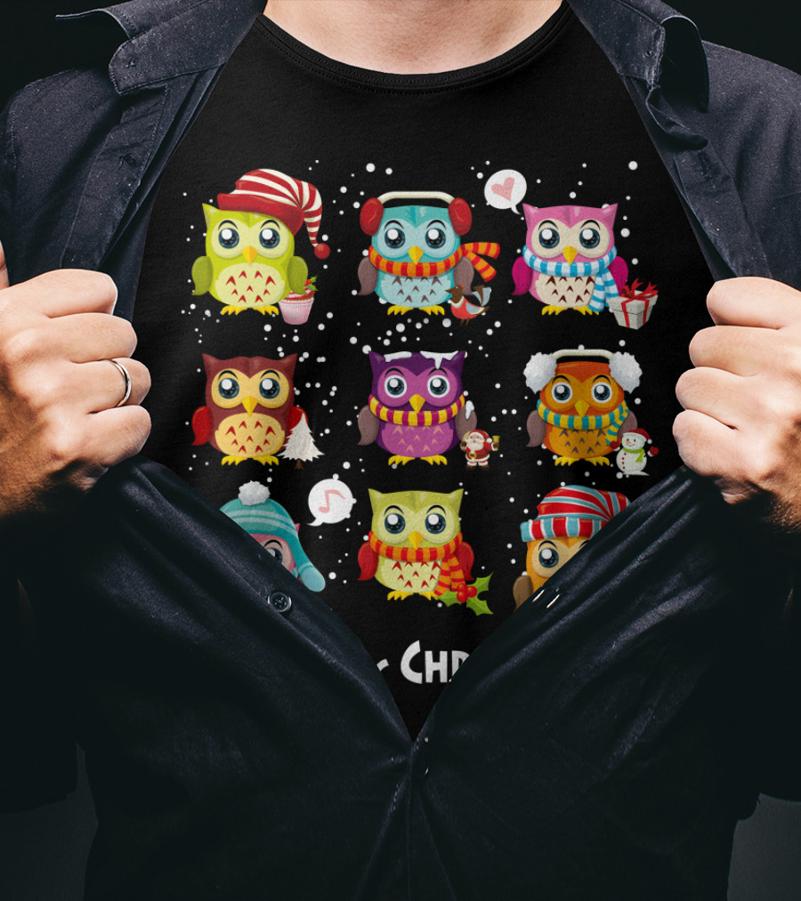Merry Christmas Cute Owl Festive Holiday Scene T-Shirt