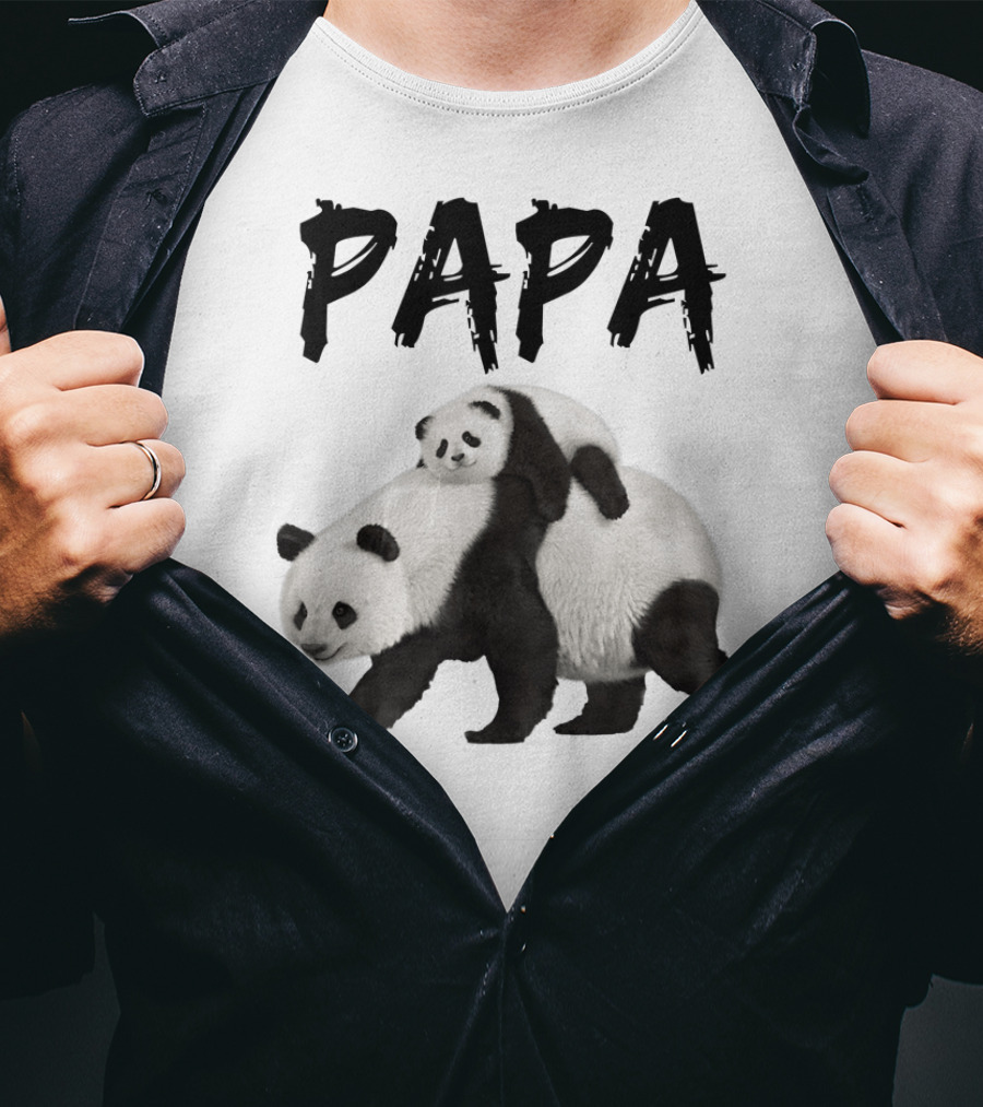 Papa Panda Bear Dad With Baby Panda T-Shirt