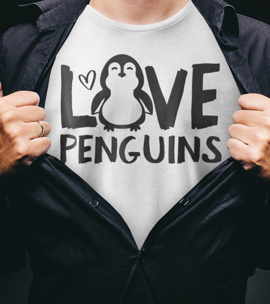Love Penguins Cute Heart Penguin Lovers T-Shirt