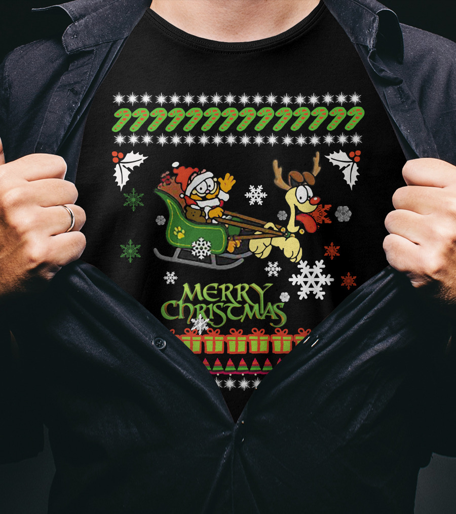 Merry Christmas Garfield Santa Sleigh With Reindeer Odie Snowflakes And Holly T-Shirt