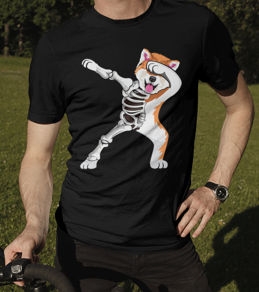 Akita Dog Skeleton Dabbing Halloween T-Shirt