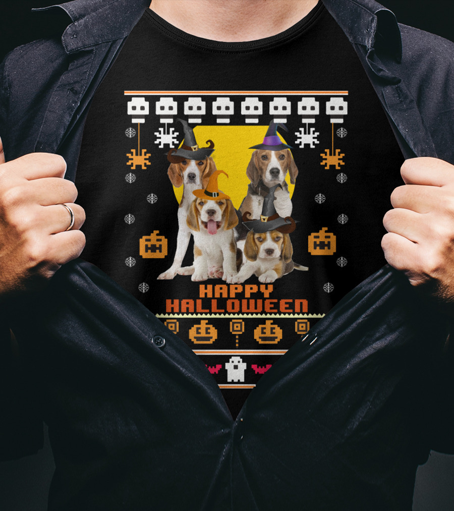 Beagle Happy Halloween Witch Hats And Pixelated Ghosts T-Shirt