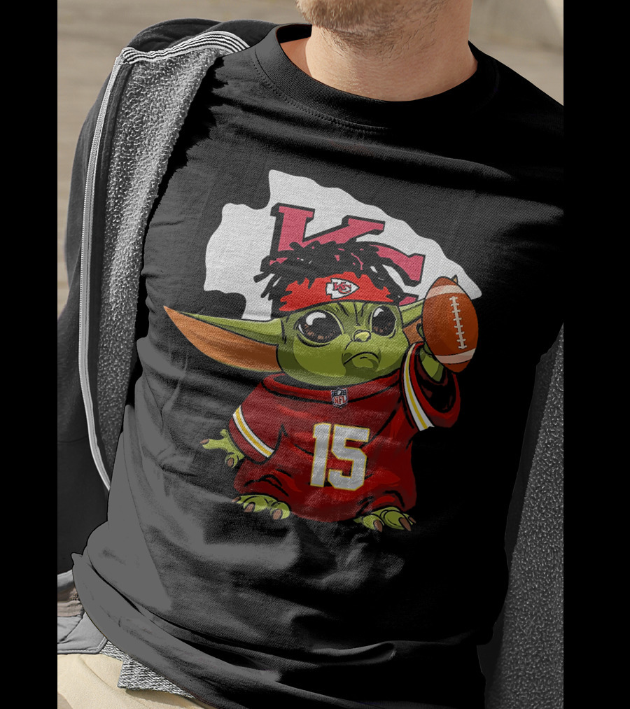 Baby Yoda Kansas City Chiefs Football Player Jersey 15 T-Shirt