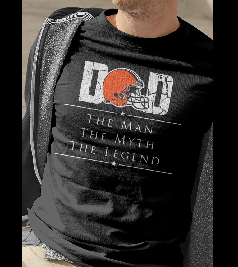 Cleveland Browns Dad The Man The Myth The Legend Football Helmet T-Shirt